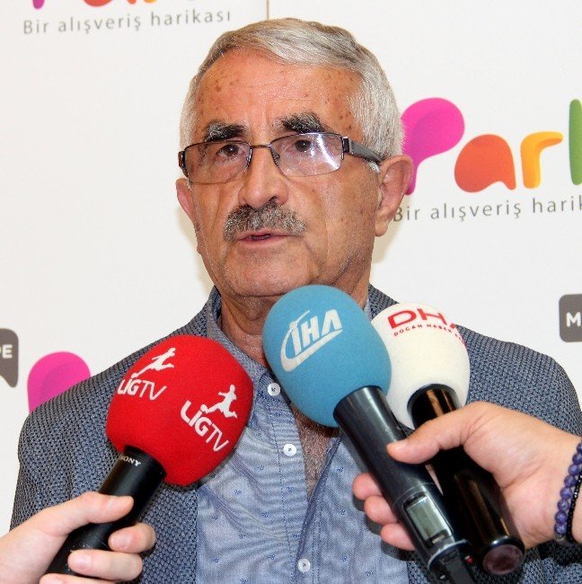 Karabükspor’dan Teknik Direktör Açıklaması