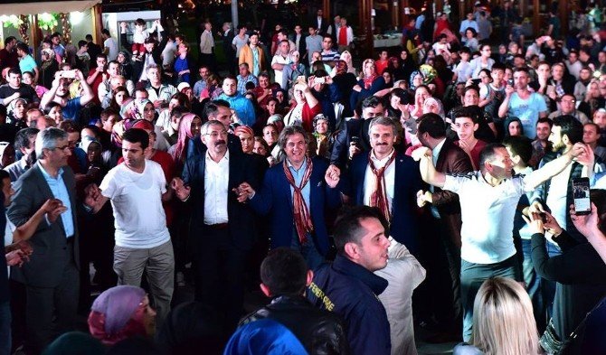 Karadeniz Gecesi Dostluk Buluşmasına Dönüştü