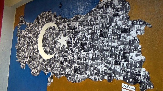 Atatürk Fotoğraflarından Türkiye Haritası, Kitaplardan Top Arabası