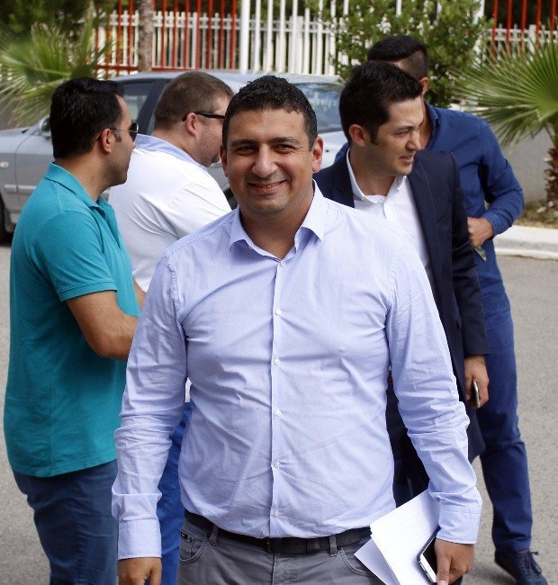 Ali Şafak Öztürk, Antalyaspor Başkan Adaylığını Açıkladı