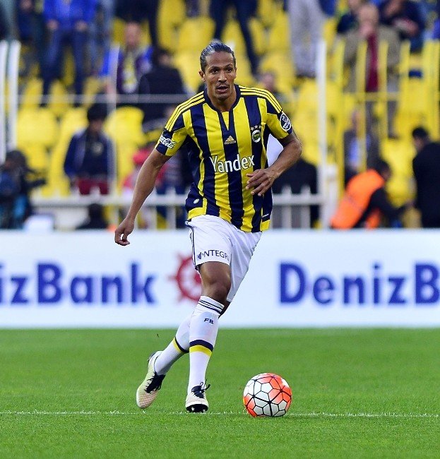 Caglıarı, Bruno Alves’i Resmen Açıkladı