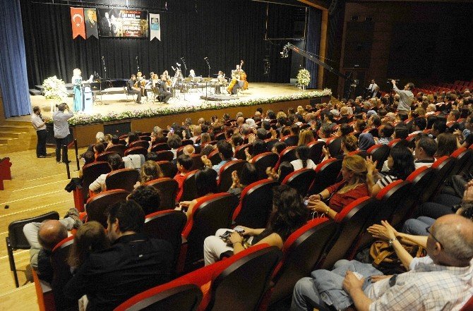 Ünlü Soprano Karin Bozkurt Bu Kez Lösemili Çocuklar İçin Sahnede