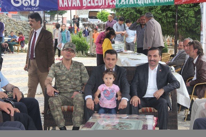 1. Kavak Çocuk Kitapları Fuarı Açıldı