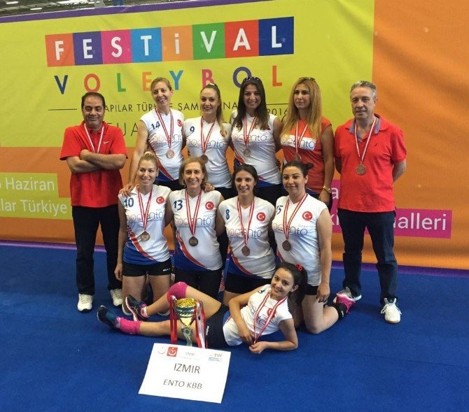 Voleybolda Üçüncülük Kupası Ento Kbb’nin Oldu