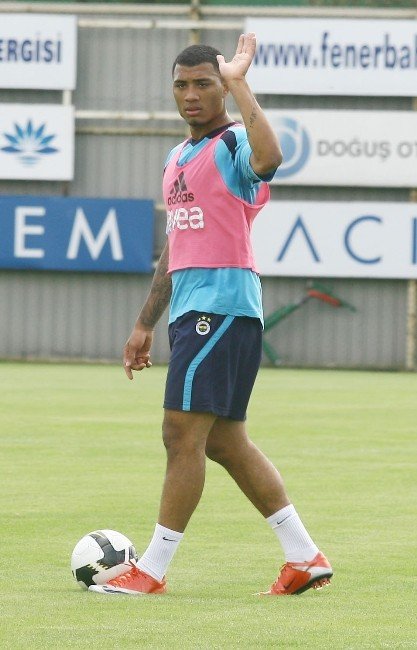 Colin Kazım Brezilya Yolcusu