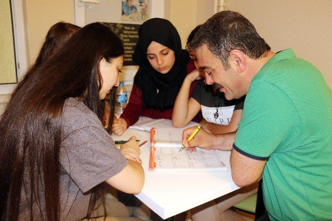 Bu Kafede Matematikten Başka Konu Açmak Yasak