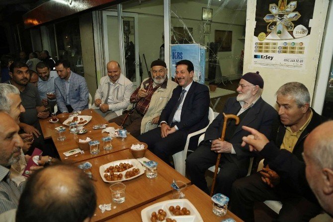 Vatandaştan Başkan Tok’a Cami Külliye Teşekkürü