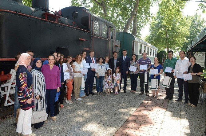 Bursa’da Anne Babalara Çocuk Gelişimi Eğitimi Verildi
