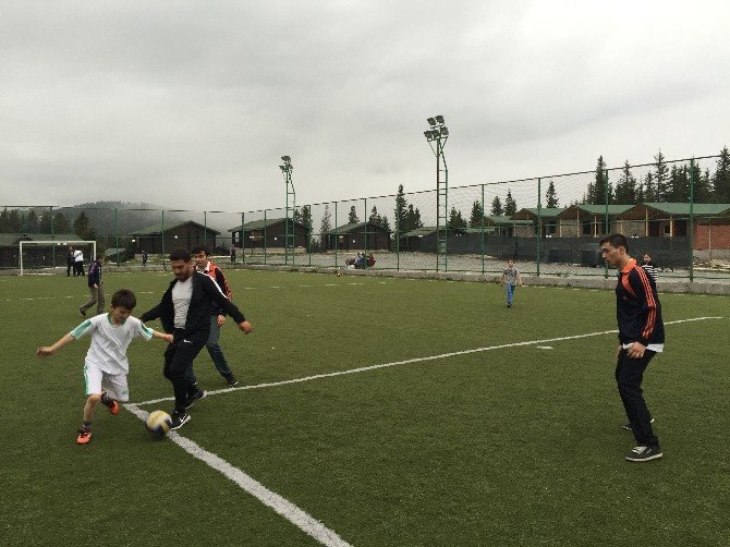 Trabzon’da Otistik Çocuklar Doyasıya Eğlendi