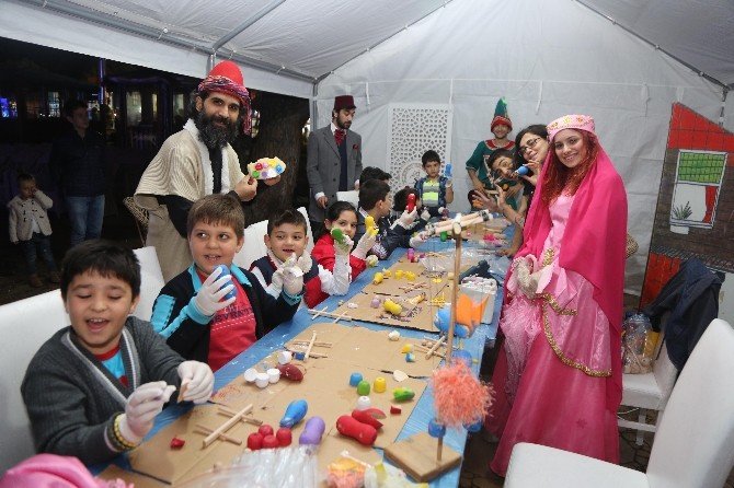 Atakumlu Minikler Kukla Yapıyor