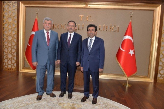 Bakan Özhaseki, Kocaeli’de Ziyaretlerde Bulundu