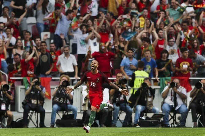 Portekiz’de Quaresma Şov