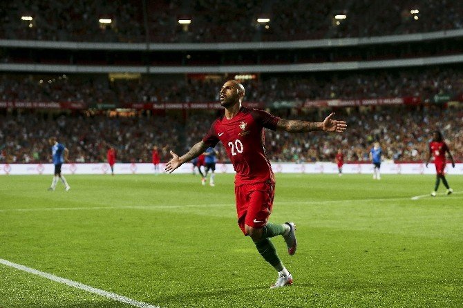 Portekiz’de Quaresma Şov