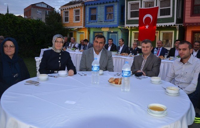 Şehit Aileleri İftar Yemeğinde Buluştu