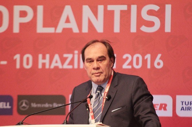 Demirören: "4 Hakemli Sisteme Dönüyoruz"