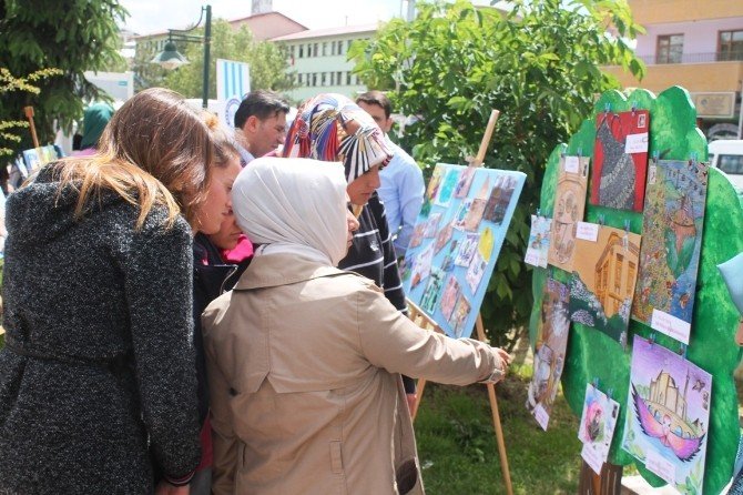 Posta Kültürü Yaşatılıyor