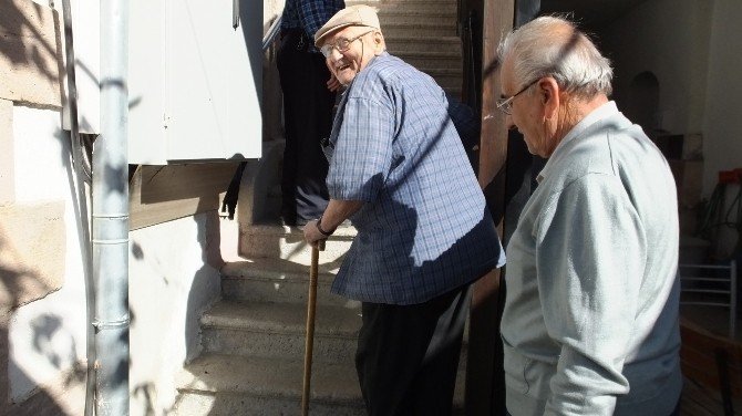 Tarihi Hanay Cami İçin Asansör Yapılması İstendi