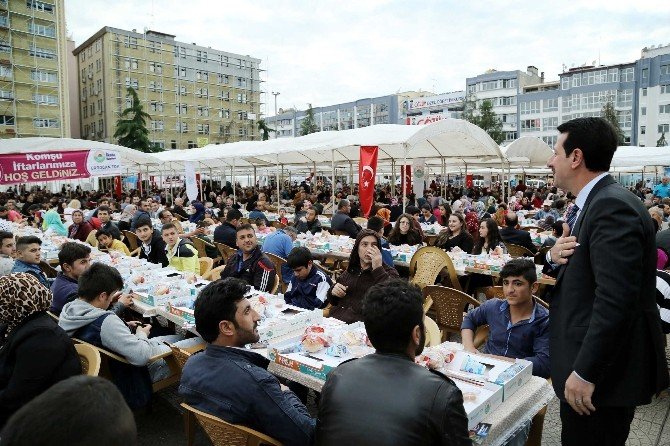 İlkadım’dan 10 Bin Kişiye İftar