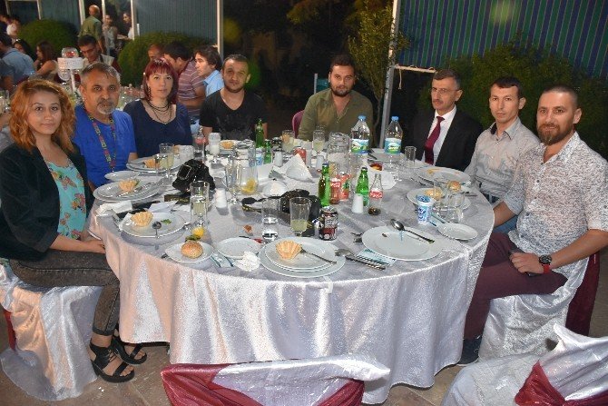 Vali Bektaş’a Veda Programı Düzenlendi