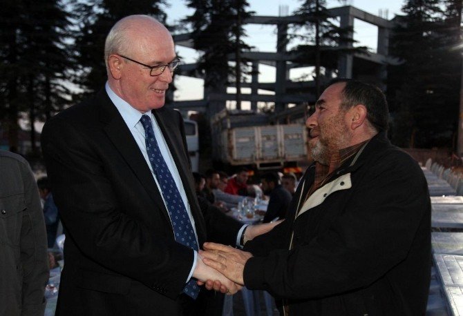 Başkan Kurt, Orhangazi’deki İftar Programına Katıldı