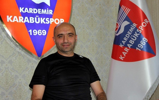 Karabükspor’da Hoca Arayışları Sürüyor