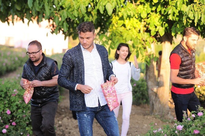 Trabzonsporlu Yusuf Erdoğan Model Oldu
