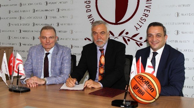 Kalaycıoğlu, Yakın Doğu Üniversitesi’nde