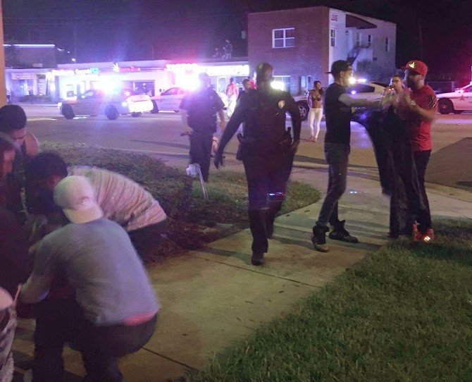Abd’de Gece Kulübünde Silahlı Saldırı: 20 Ölü, 42 Yaralı