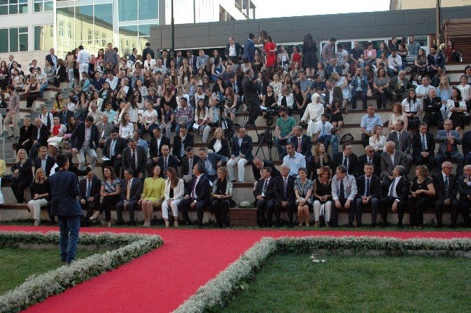 Ted Üniversitesi İlk Mezunlarını Verdi