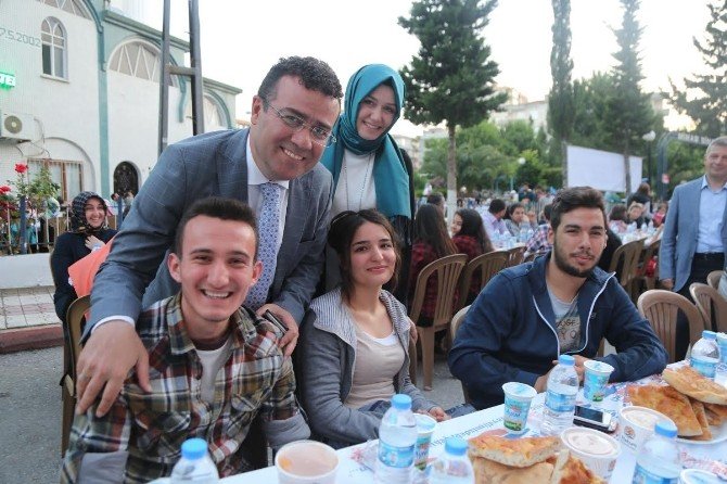 Atakumlular İftarda Buluşuyor