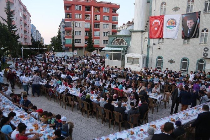 Atakumlular İftarda Buluşuyor