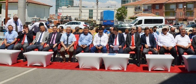 Aksaray’da Modern Kapalı Salı Pazarı Hizmete Açıldı