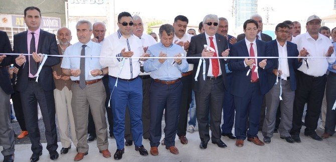 Aksaray’da Modern Kapalı Salı Pazarı Hizmete Açıldı