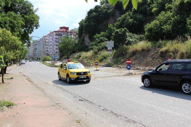 Kapatılan Yol Açıldı