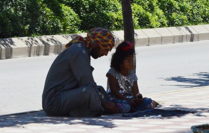 Suriyeli Dilenciler Bafrayı Mesken Tuttu
