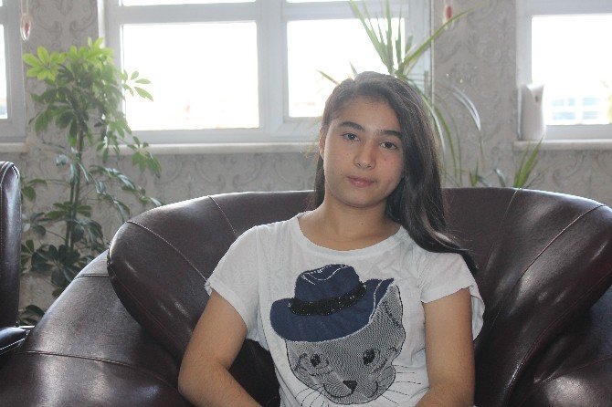 Terörden Kaçtı, Teog Birincisi Oldu