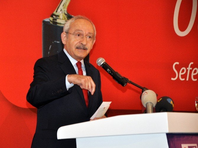 Siyasi Liderler Peş Peşe İzmir’de