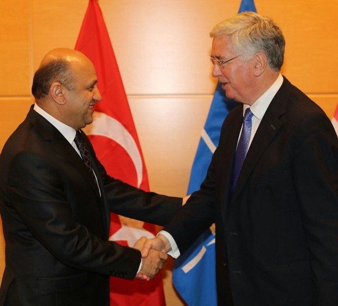 Bakan Işık, İngiltere Savunma Bakanı Fallon’la Görüştü
