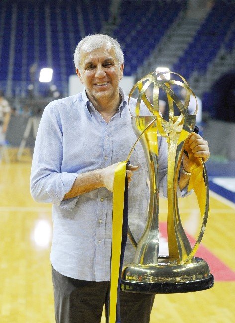 Obradovic: "Udoh, Bogdanovic Ve Vesely’in Kalıp Kalmayacağını Bilmek İstiyorum"