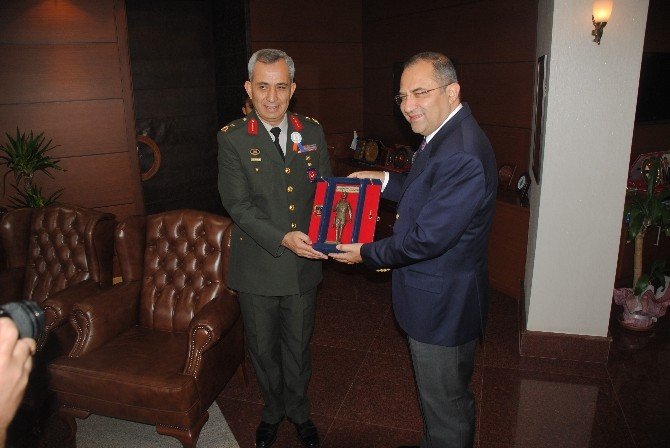 Askeri Erkan Vali Kaban’ı Ziyaret Etti