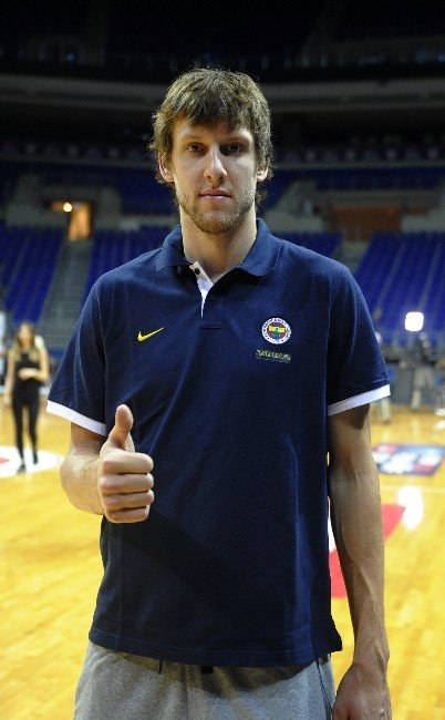 Vesely: “Kalıp Kalmayacağım Belli Değil”