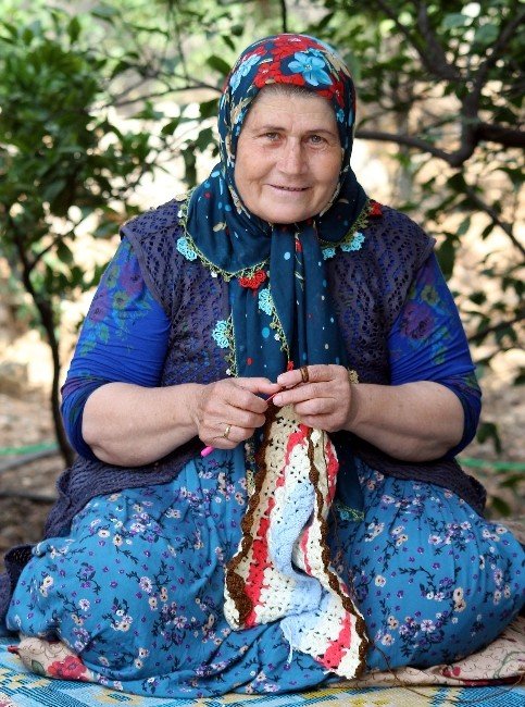 En İyi Avrasyalı Kadın Sanatçının Hayali "Yün Bebek-2"yi Çekmek