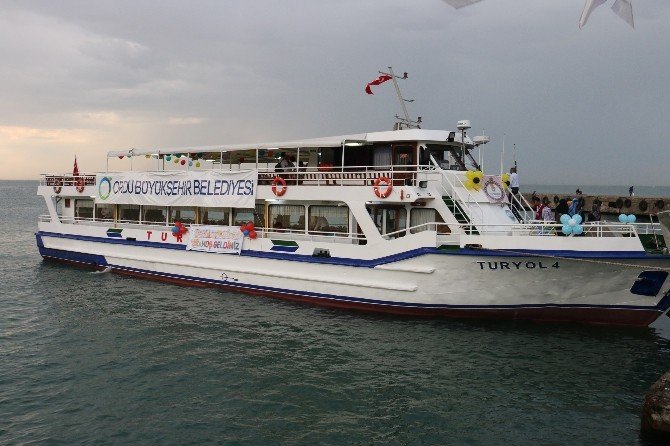Denizde İftar