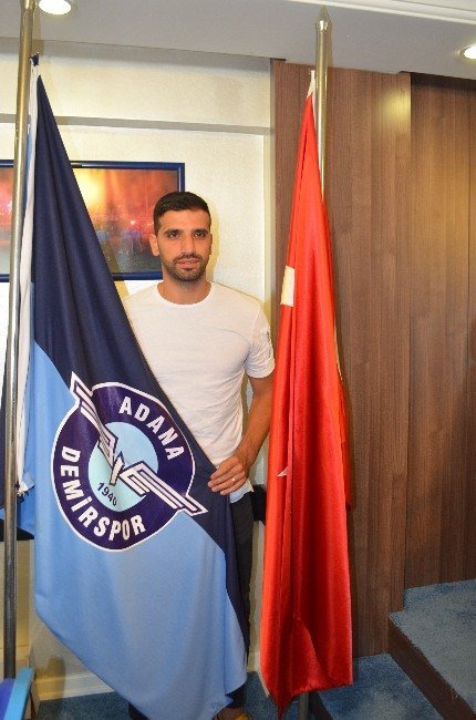 Adana Demirspor Kaleci Emrullah İle Yeniden Anlaştı