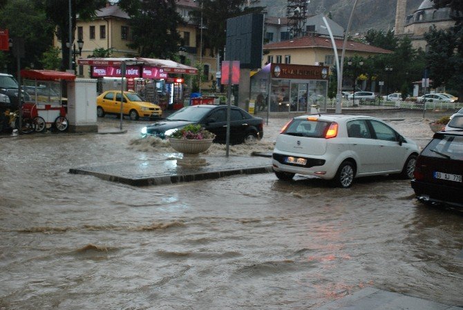 Tokat’ta Dolu Ve Sağanak