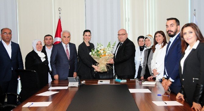 Ak Parti’li Karaaslan: "Yerleşim Alanları Şehirlerin Kimliğine Uymalı"