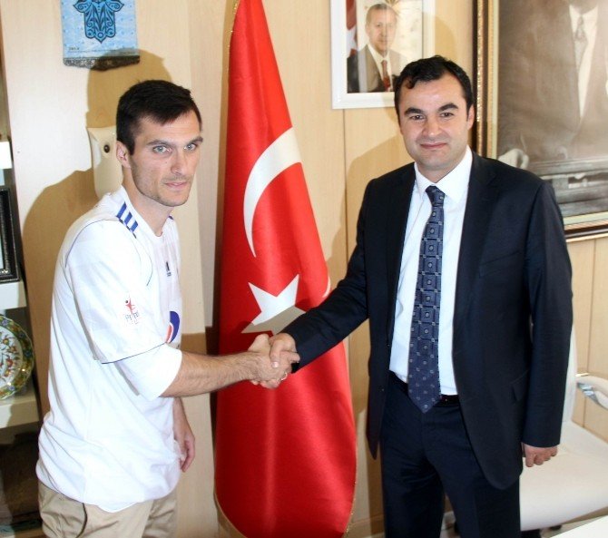 Gaziantep Büyükşehir Belediyespor, Marınkovıc İle Sözleşme İmzaladı