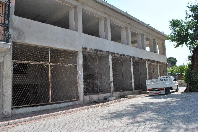 İncirliova’da Hamam Kompleksi Tamamlanıyor