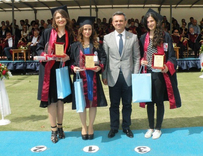 Makina Ve Endüstri Mühendisliği Mesleğine 133 Yeni Üye