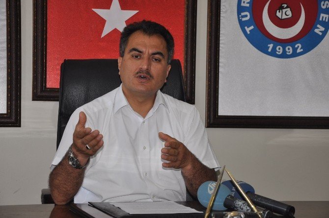 "Ambulanslar Çar-çur Ediliyor"